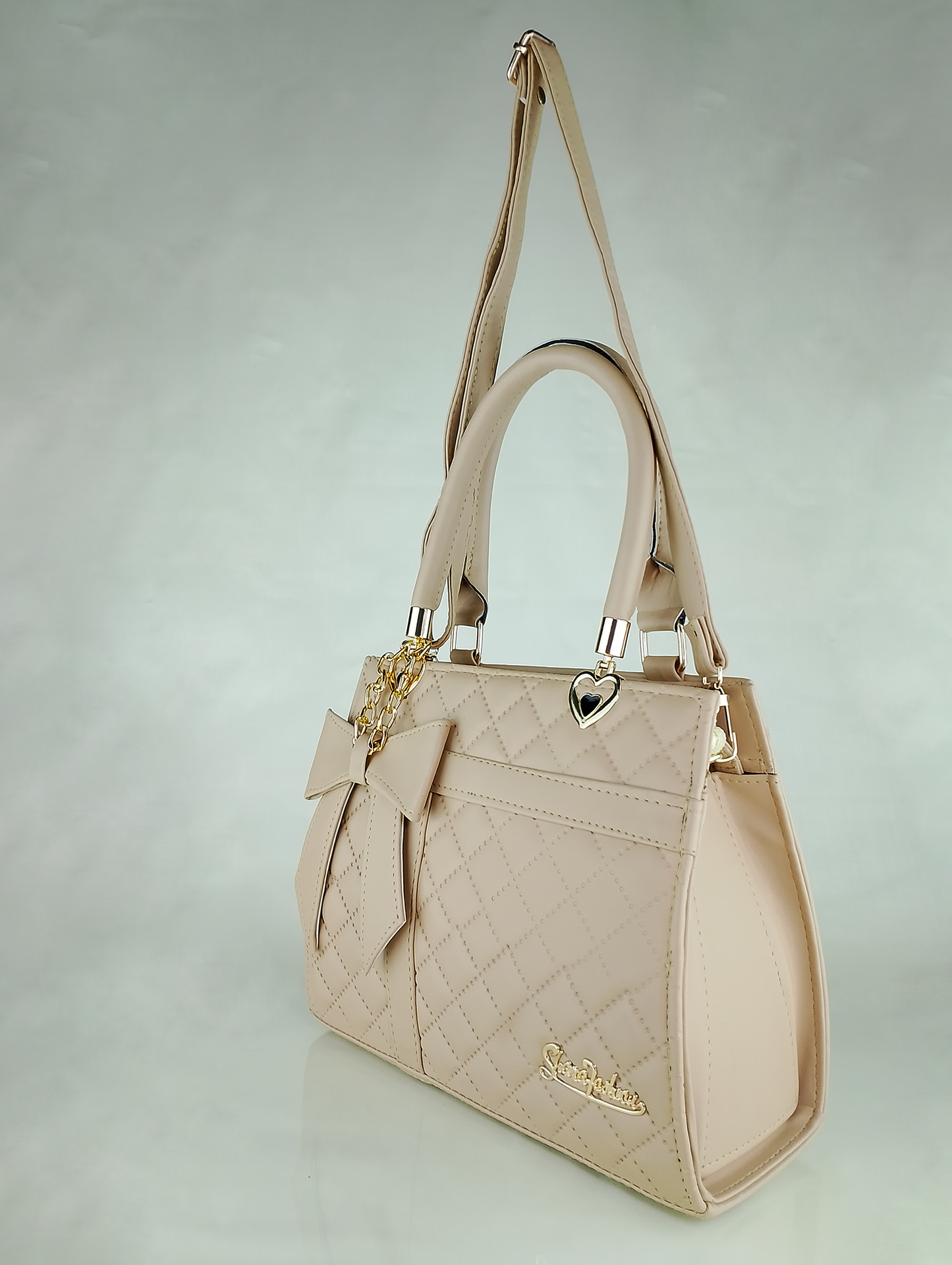 Beige Quilted Faux Leather Handbag – Elegant Bow Design & Gold Accents