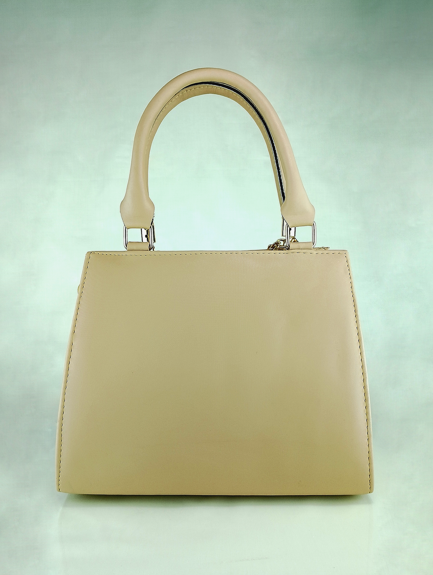 Beige Quilted Faux Leather Handbag – Elegant Bow Design & Gold Accents