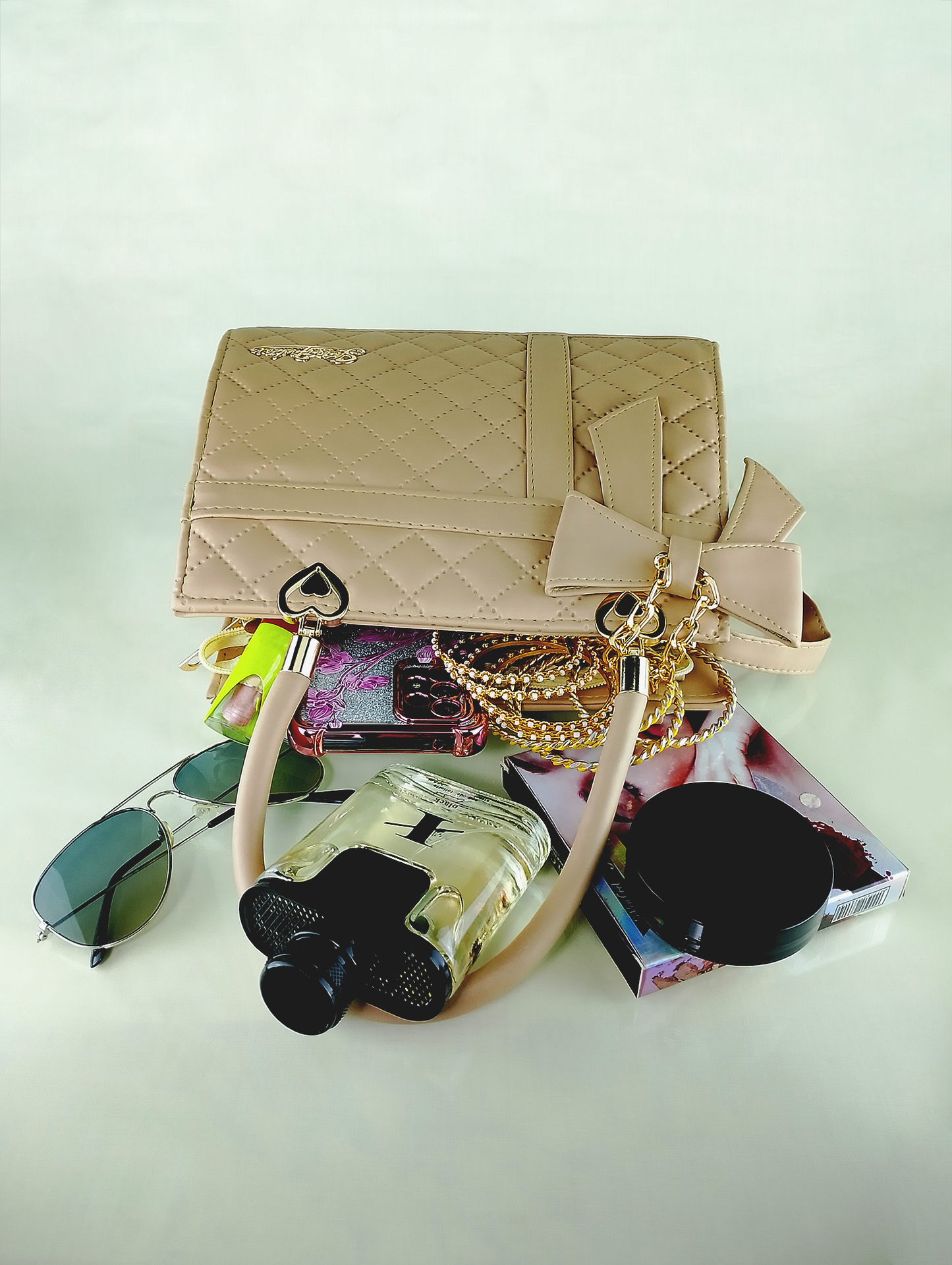Beige Quilted Faux Leather Handbag – Elegant Bow Design & Gold Accents