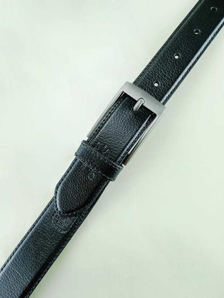 Classic Black Genuine Cowhide Leather Belt – Premium Men's Accessory